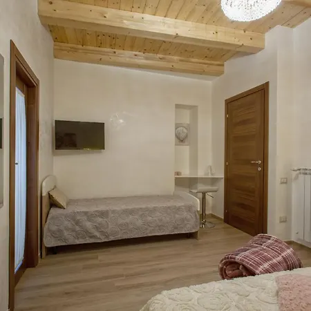 A Casa Di Giògiò * Cava deʼ Tirreni