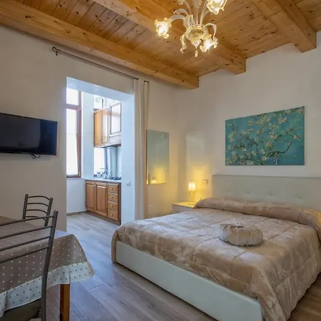 A Casa Di Giògiò * Cava deʼ Tirreni